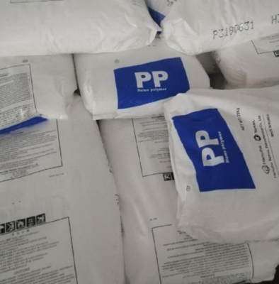pp 703s