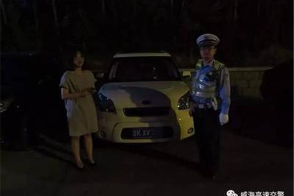 凌云路黄金岸广告公司